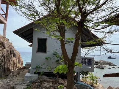 Bungalow with Sea View — Char Bungalows